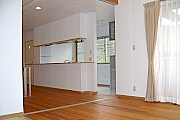 建物名称　T-House